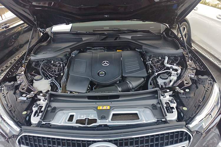 Used Mercedes-Benz GLC 2023 GLC 260 L 4MATIC Dynamic Edition 5-seater Engine Bay