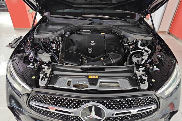 Used Mercedes-Benz GLC 2023 GLC 300 L 4MATIC Dynamic 7-Seater Engine Bay