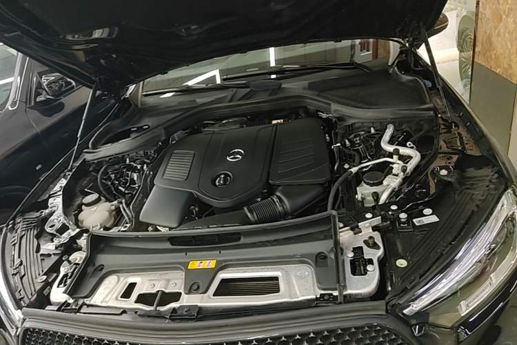 Used Mercedes-Benz GLC 2023 GLC 300 L 4MATIC Dynamic Edition 5-seater Engine Bay