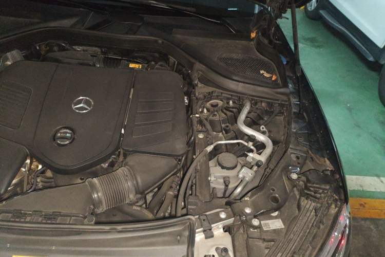 Used Mercedes-Benz GLC 2023 GLC 300 L 4MATIC Dynamic Edition 5-seater Engine Bay Left
