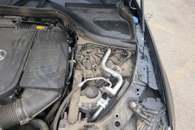 Used Mercedes-Benz GLC 2023 Refreshed GLC 300 L 4MATIC Dynamic Version 7-Seater Engine Bay Left
