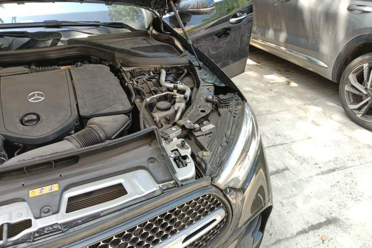 Used Mercedes-Benz GLC 2023 Refreshed GLC 300 L 4MATIC Dynamic Version 7-Seater Engine Bay Left