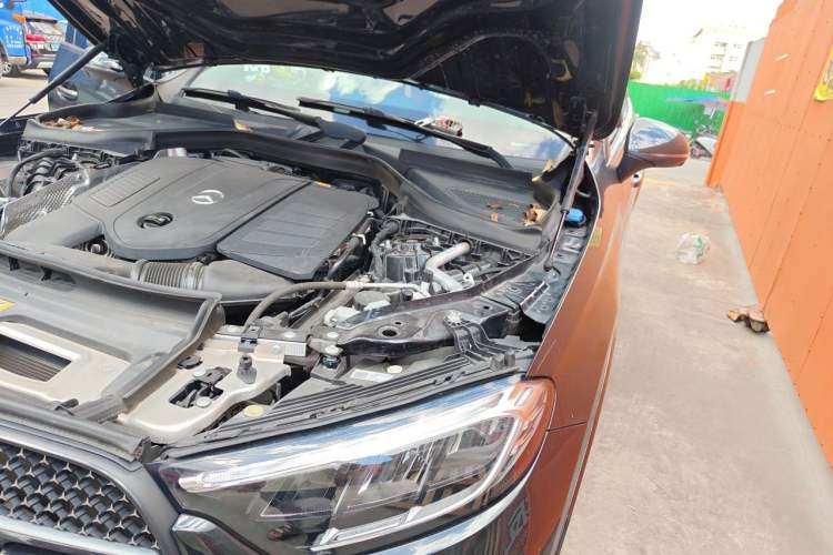 Used Mercedes-Benz GLC 2023 GLC 300 L 4MATIC Dynamic 7-Seater Engine Bay Left