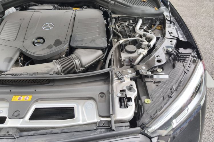 Used Mercedes-Benz GLC 2023 Refreshed GLC 300 L 4MATIC Dynamic Version 7-Seater Engine Bay Left