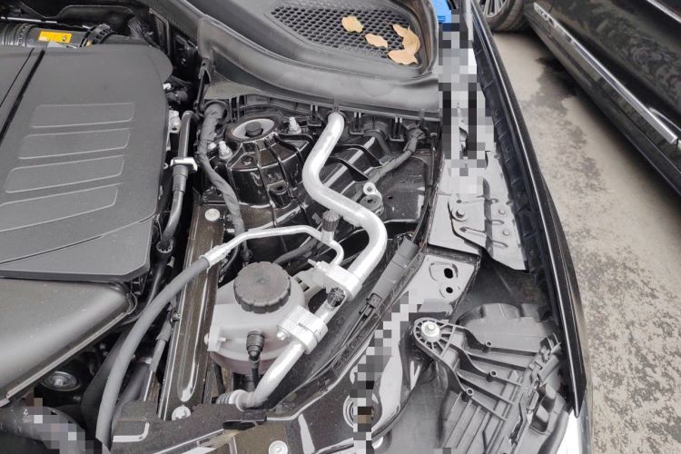 Used Mercedes-Benz GLC 2023 GLC 300 L 4MATIC Dynamic Edition 5-seater Engine Bay Left