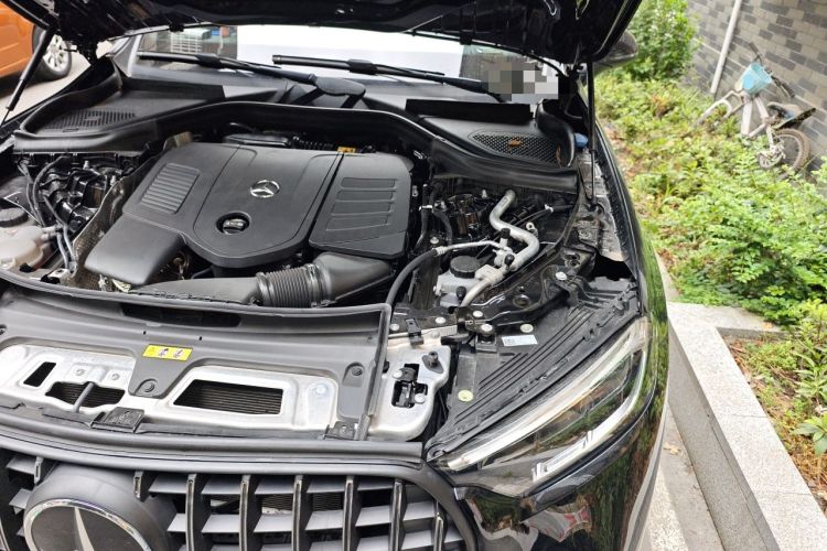 Used Mercedes-Benz GLC 2023 GLC 300 L 4MATIC Dynamic 7-Seater Engine Bay Left