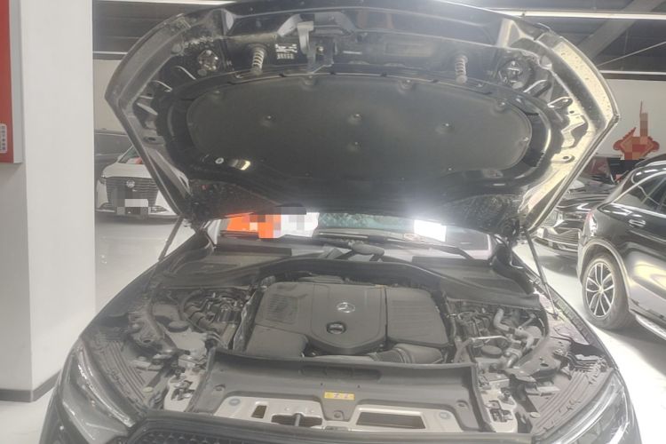 Used Mercedes-Benz GLC 2023 GLC 260 L 4MATIC Luxury Model 5 Seats Engine Bay