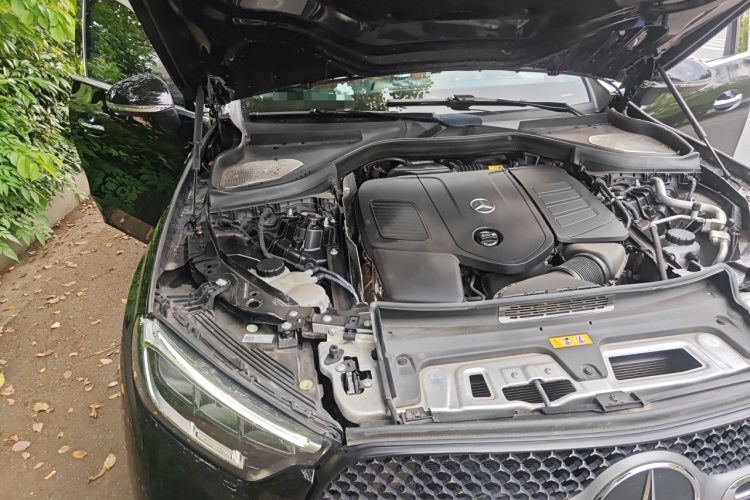 Used Mercedes-Benz GLC 2023 GLC 260 L 4MATIC Luxury 7-Seater Engine Bay Right