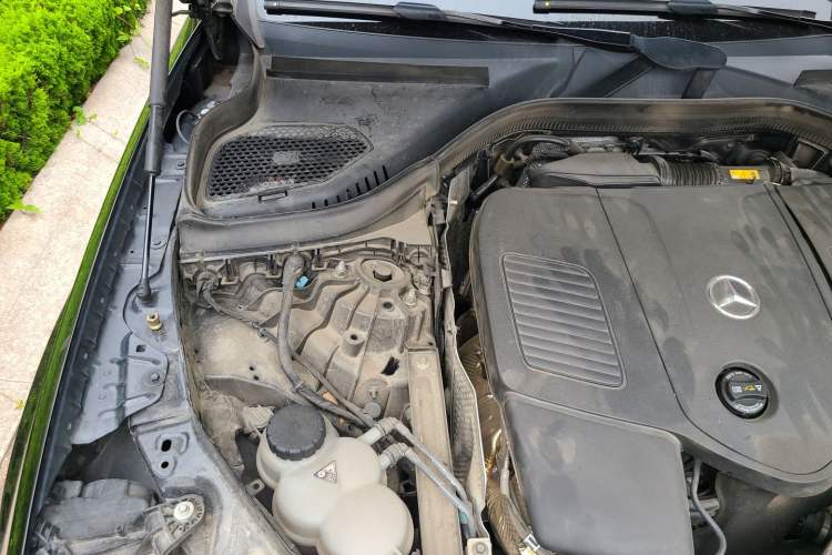 Used Mercedes-Benz GLC 2023 Refreshed GLC 300 L 4MATIC Dynamic Version 7-Seater Engine Bay Right