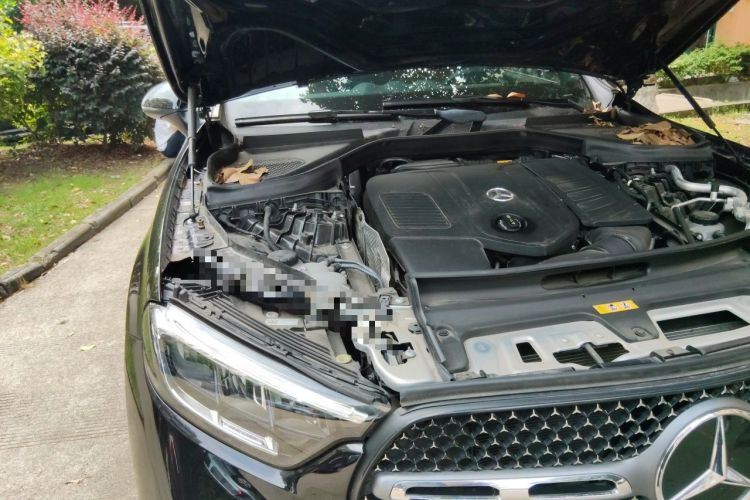 Used Mercedes-Benz GLC 2023 GLC 300 L 4MATIC Dynamic 7-Seater Engine Bay Right