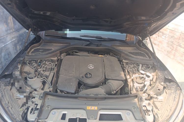 Used Mercedes-Benz GLC 2023 GLC 260 L 4MATIC Luxury Model 5 Seats Engine Bay