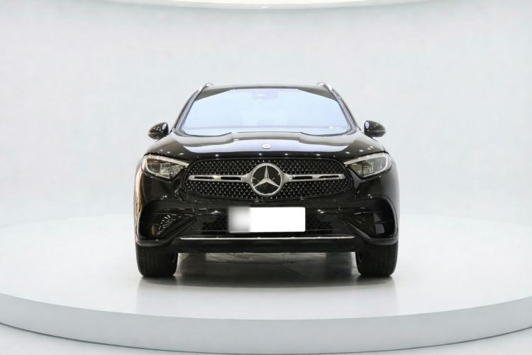 Used Mercedes-Benz GLC 2023 Facelift GLC 260 L 4MATIC Luxury Version 5 Seats Exterior 1
