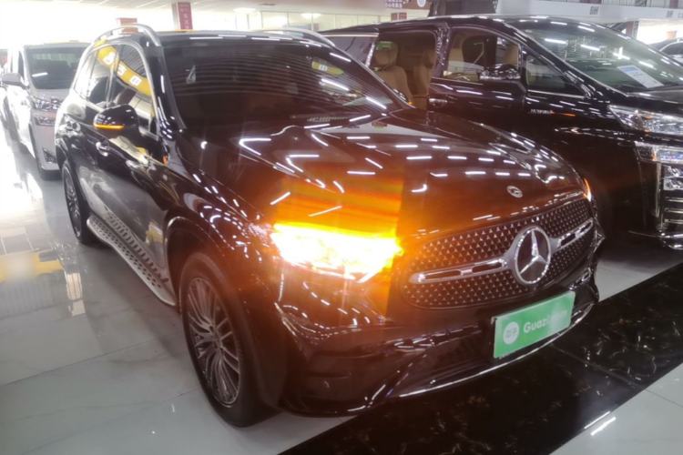 Used Mercedes-Benz GLC 2023 GLC 300 L 4MATIC Dynamic 7-Seater Exterior 1