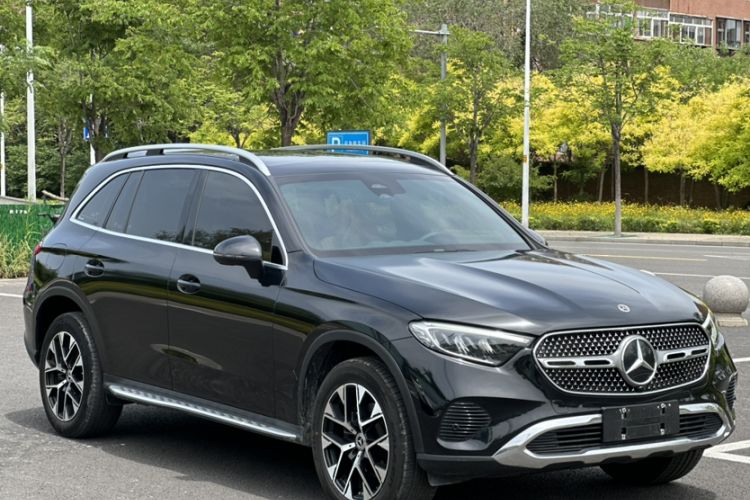 Used Mercedes-Benz GLC 2023 GLC 260 L 4MATIC Dynamic Edition 7-seater Exterior 2