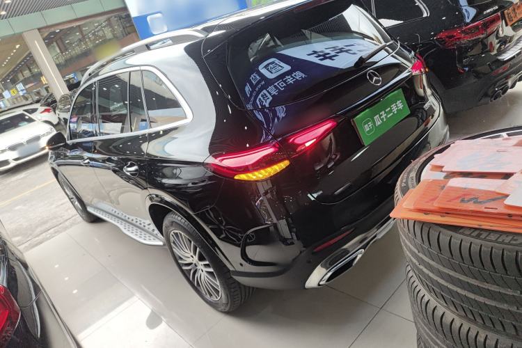 Used Mercedes-Benz GLC 2023 GLC 300 L 4MATIC Dynamic 7-Seater Exterior 2