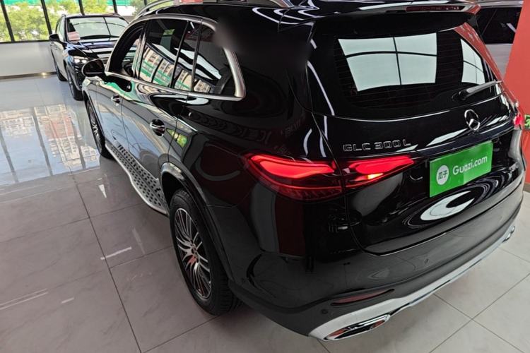 Used Mercedes-Benz GLC 2023 GLC 300 L 4MATIC Dynamic 7-Seater Exterior 2