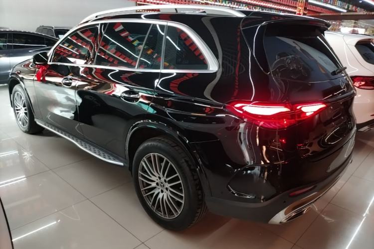 Used Mercedes-Benz GLC 2023 Refreshed GLC 300 L 4MATIC Dynamic Edition 5 Seats Exterior 2