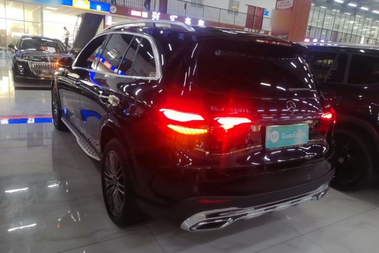Used Mercedes-Benz GLC 2023 GLC 300 L 4MATIC Dynamic 7-Seater Exterior 2