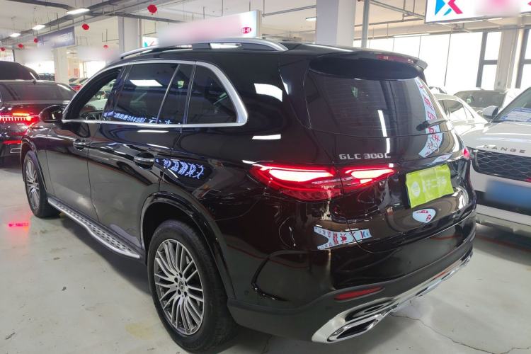 Used Mercedes-Benz GLC 2023 Refreshed GLC 300 L 4MATIC Dynamic Edition 5 Seats Exterior 2