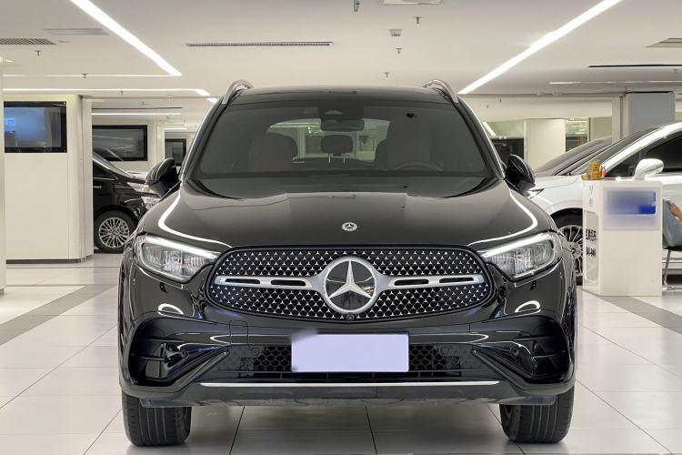 Used Mercedes-Benz GLC 2023 Refreshed GLC 300 L 4MATIC Dynamic Edition 5 Seats Exterior 3