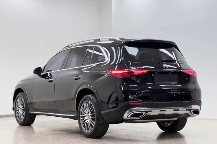 Used Mercedes-Benz GLC 2023 GLC 300 L 4MATIC Dynamic Edition 5-seater Exterior 4