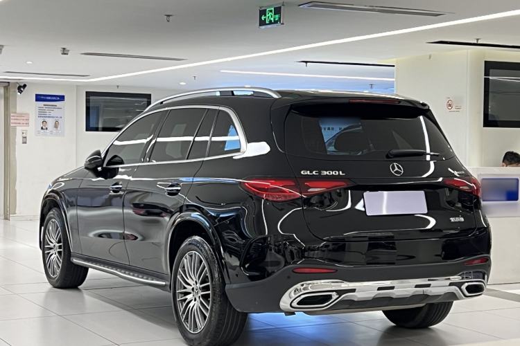 Used Mercedes-Benz GLC 2023 Refreshed GLC 300 L 4MATIC Dynamic Edition 5 Seats Exterior 4