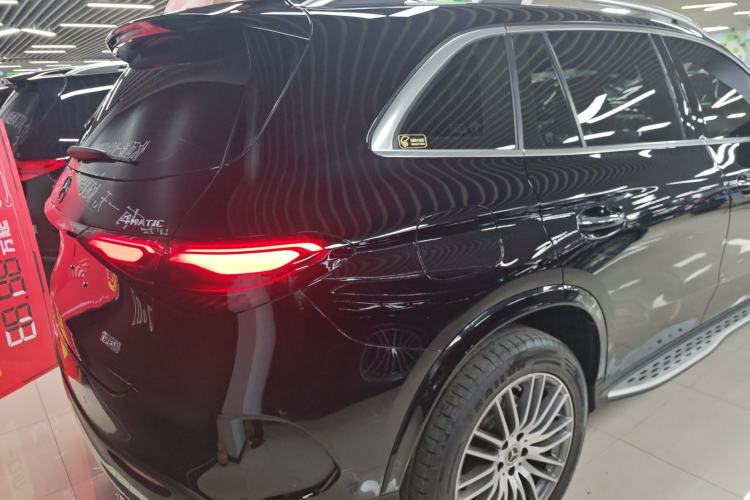 Used Mercedes-Benz GLC 2023 Refreshed GLC 300 L 4MATIC Dynamic Edition 5 Seats Exterior 4