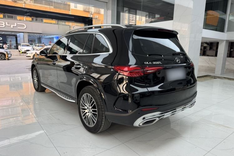 Used Mercedes-Benz GLC 2023 Refreshed GLC 300 L 4MATIC Dynamic Edition 5 Seats Exterior 4
