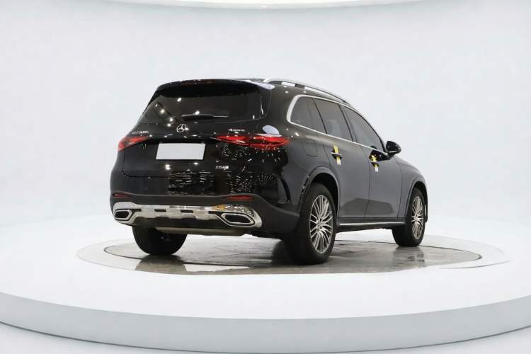 Used Mercedes-Benz GLC 2023 GLC 300 L 4MATIC Dynamic Edition 5-seater Exterior 5