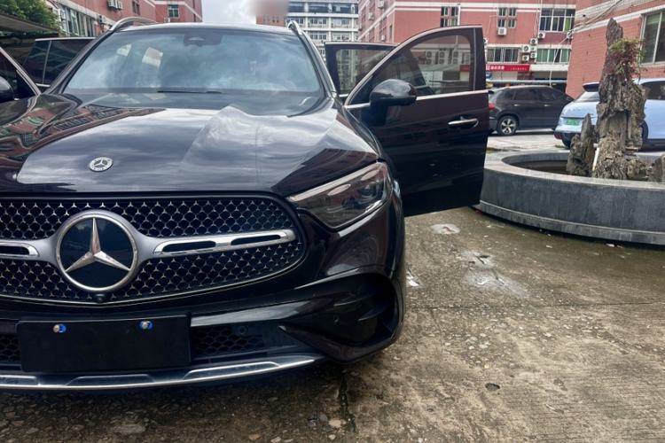 Used Mercedes-Benz GLC 2023 Facelifted GLC 300 L 4MATIC Luxury Version 5 Seats Exterior 6