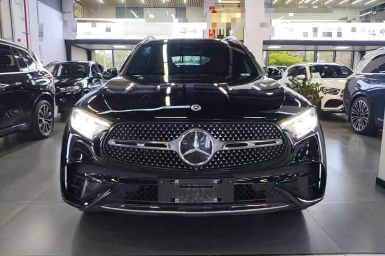 Used Mercedes-Benz GLC 2023 GLC 300 L 4MATIC Dynamic 7-Seater Front
