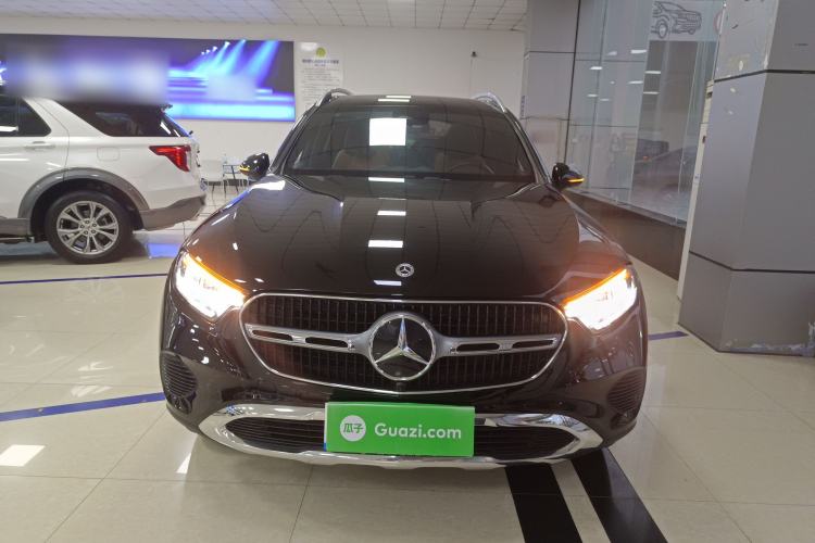 Used Mercedes-Benz GLC 2023 GLC 260 L 4MATIC Dynamic Edition 7-seater Front