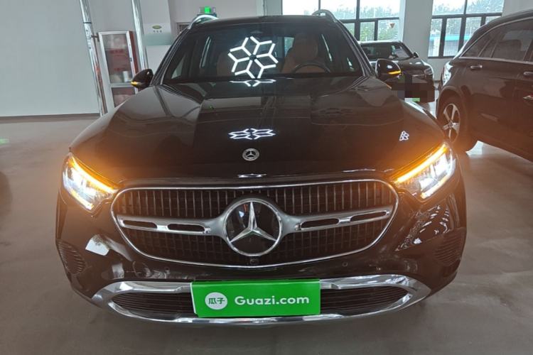 Used Mercedes-Benz GLC 2023 Facelift GLC 260 L 4MATIC Dynamic Version 5 Seats Front