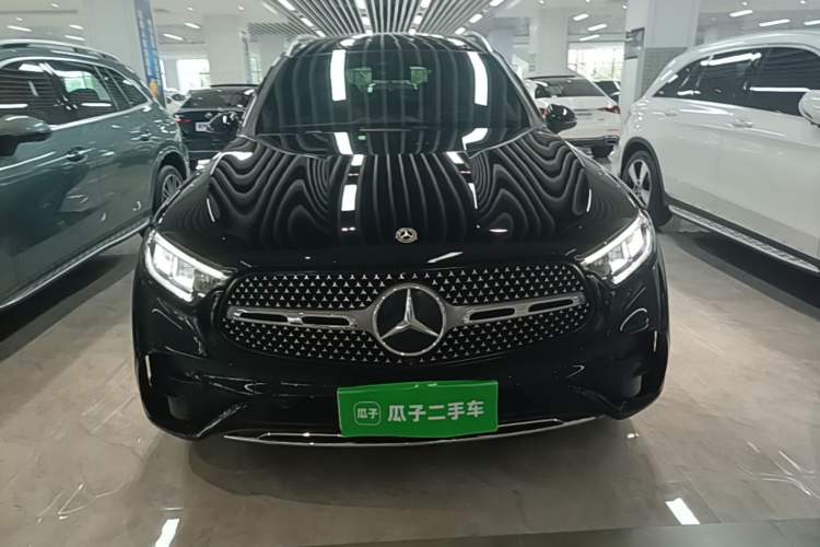 Used Mercedes-Benz GLC 2023 GLC 300 L 4MATIC Dynamic Edition 5-seater Front