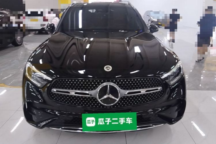 Used Mercedes-Benz GLC 2023 GLC 300 L 4MATIC Dynamic 7-Seater Front
