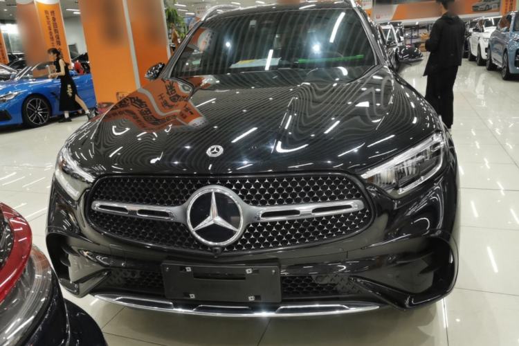 Used Mercedes-Benz GLC 2023 GLC 260 L 4MATIC Dynamic Edition 5-seater Front