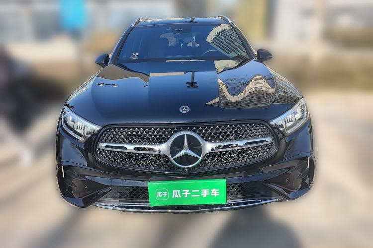 Used Mercedes-Benz GLC 2023 GLC 300 L 4MATIC Dynamic 7-Seater Front