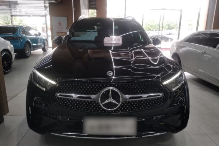 Used Mercedes-Benz GLC 2023 GLC 260 L 4MATIC Luxury Model 5 Seats Front