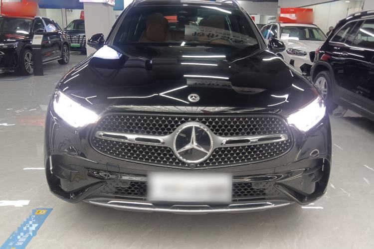 Used Mercedes-Benz GLC 2023 Facelift GLC 260 L 4MATIC Luxury Version 7-Seater Front