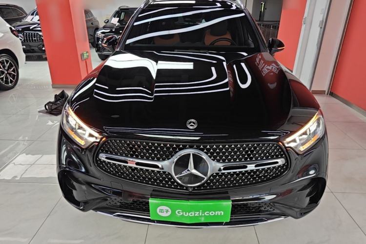 Used Mercedes-Benz GLC 2023 GLC 300 L 4MATIC Dynamic 7-Seater Front