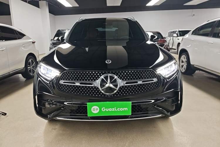 Used Mercedes-Benz GLC 2023 Refreshed GLC 300 L 4MATIC Dynamic Version 7-Seater Front