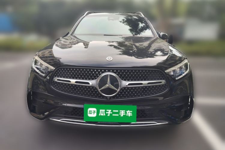 Used Mercedes-Benz GLC 2023 GLC 300 L 4MATIC Dynamic 7-Seater Front