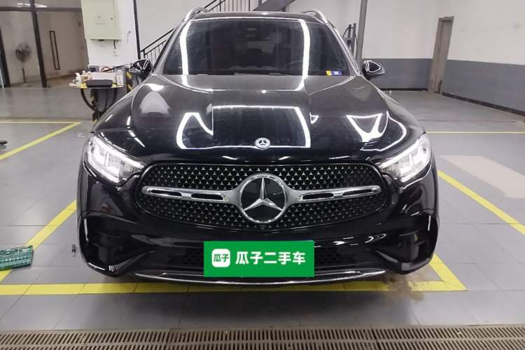 Used Mercedes-Benz GLC 2023 GLC 300 L 4MATIC Dynamic Edition 5-seater Front