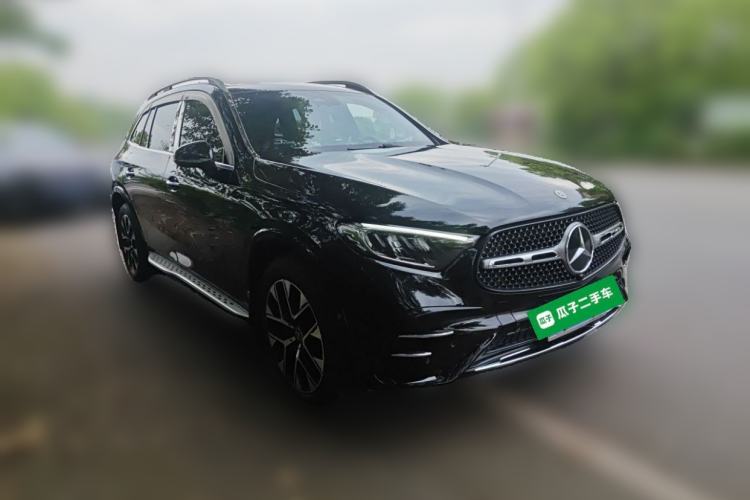 Used Mercedes-Benz GLC 2023 GLC 260 L 4MATIC Luxury 7-Seater Front Right 45 Deg
