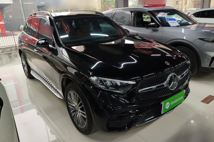 Used Mercedes-Benz GLC 2023 Refreshed GLC 300 L 4MATIC Dynamic Edition 5 Seats Front Right 45 Deg