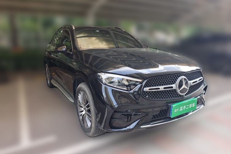Used Mercedes-Benz GLC 2023 GLC 300 L 4MATIC Dynamic Edition 5-seater Front Right 45 Deg