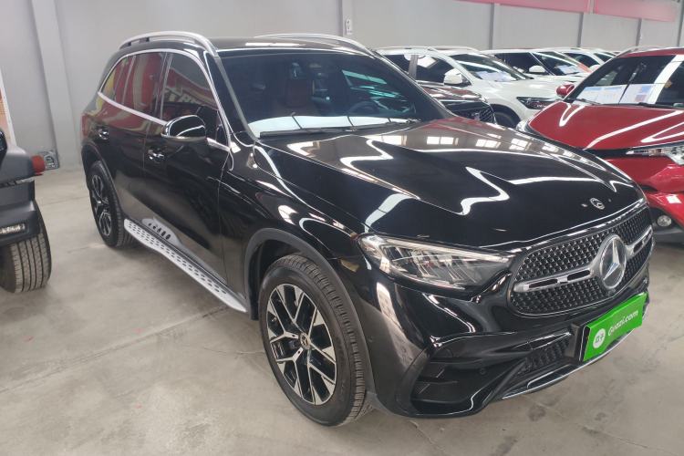 Used Mercedes-Benz GLC 2023 GLC 260 L 4MATIC Dynamic Edition 5-seater Front Right 45 Deg