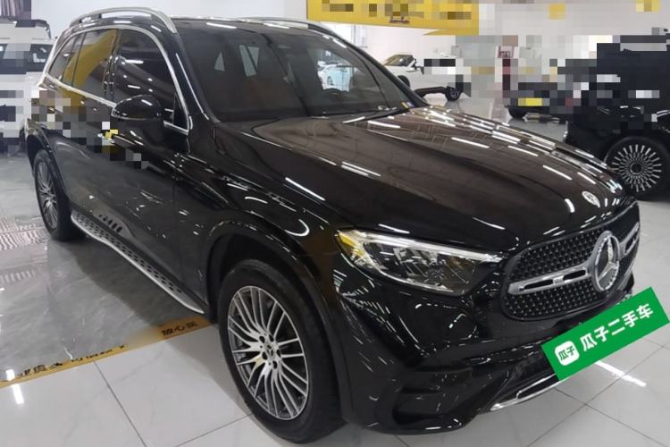 Used Mercedes-Benz GLC 2023 GLC 300 L 4MATIC Dynamic 7-Seater Front Right 45 Deg