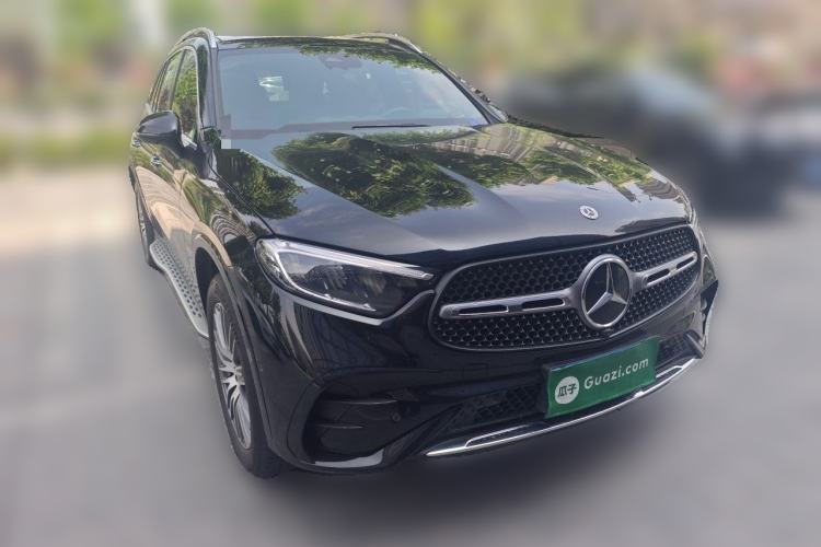 Used Mercedes-Benz GLC 2023 Refreshed GLC 300 L 4MATIC Dynamic Edition 5 Seats Front Right 45 Deg