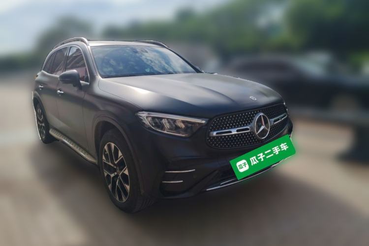 Used Mercedes-Benz GLC 2023 GLC 260 L 4MATIC Luxury 7-Seater Front Right 45 Deg